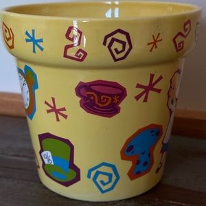 Alice in Wonderland Flower Pot Plant Holder Disney Alice in the Garden rare